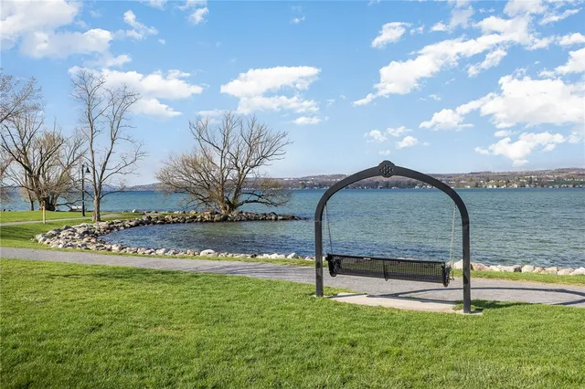 $848,800 | 205 Lakeshore Drive, Unit 403, Canandaigua City, NY 14424