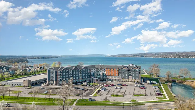 $848,800 | 205 Lakeshore Drive, Unit 403, Canandaigua City, NY 14424