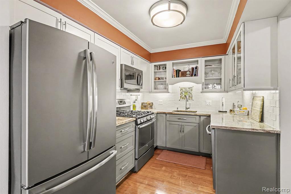 607 South Crooks Road Clawson, MI 48017 - Photo 11 of 31 Gallery Image 11