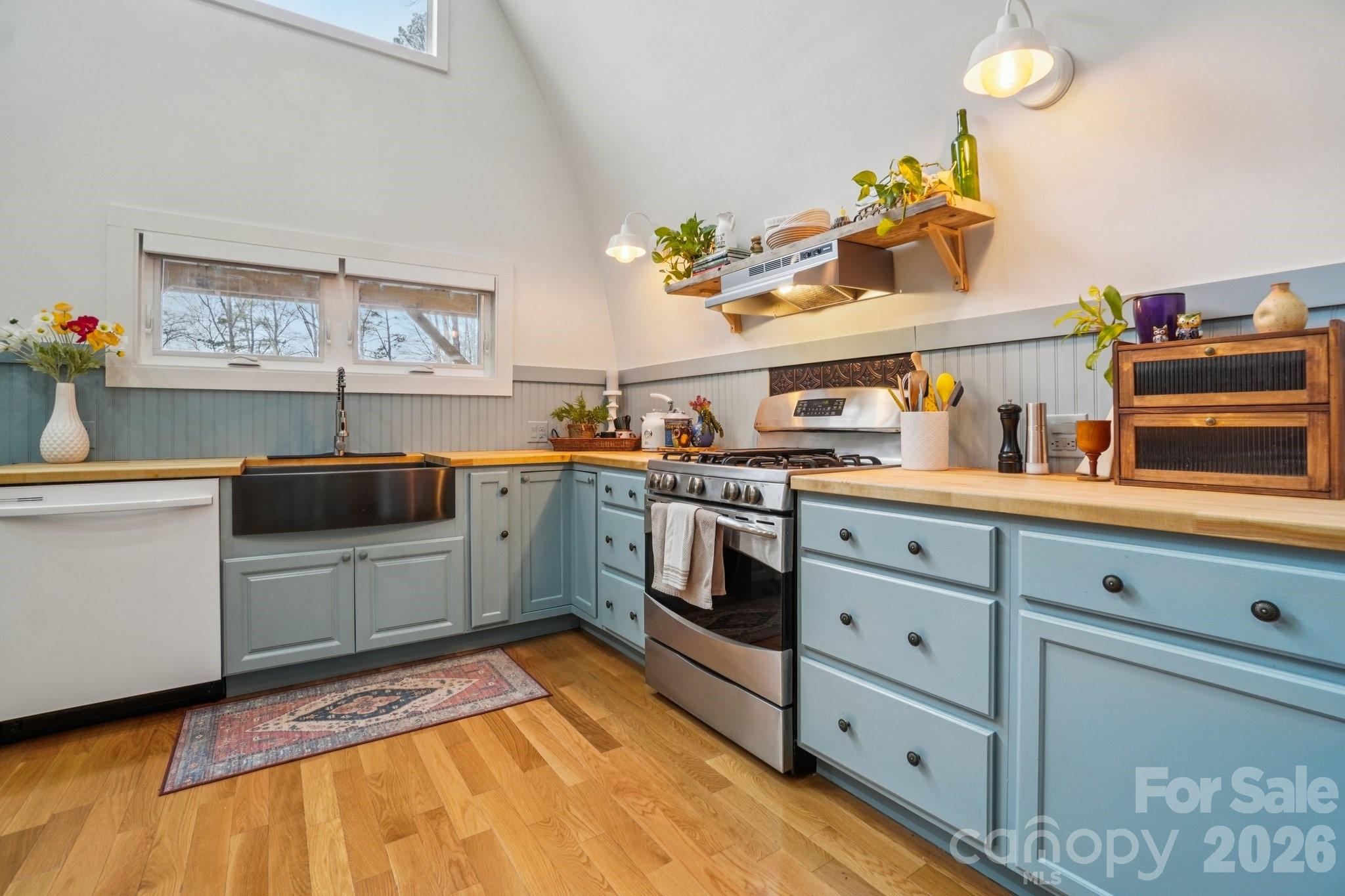 1791 Rabbit Skin Road Waynesville, NC 28785 - Photo 7 of 47
