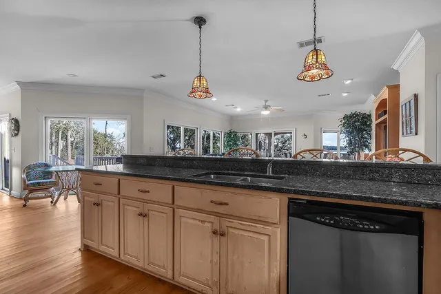 $1,100,000 | 2017 Sutherland Bluff Drive Northeast, Townsend, GA 31331