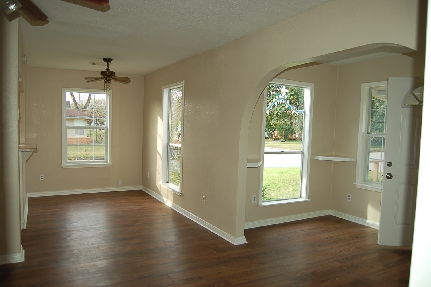 7304 Kinney Street Houston, TX 77087 - Photo 6 of 20