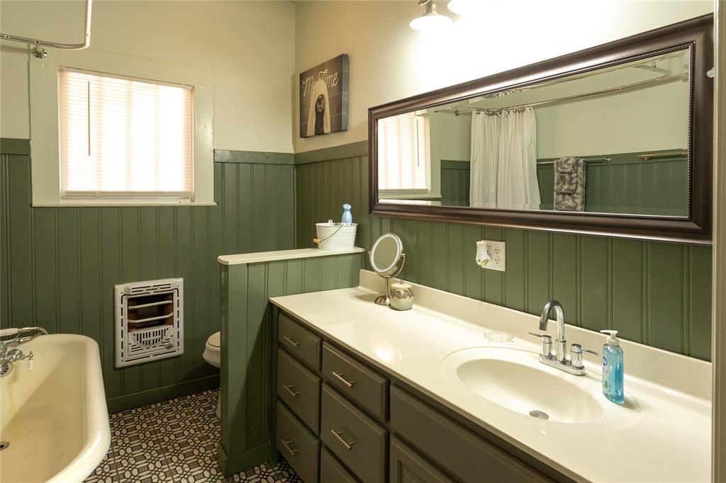 340 West 3rd Street Baird, TX 79504 - Photo 20 of 40