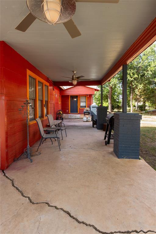 340 West 3rd Street Baird, TX 79504 - Photo 2 of 40