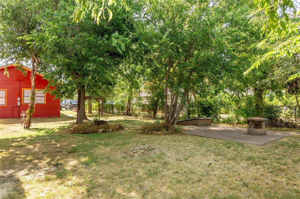 340 West 3rd Street Baird, TX 79504 - Photo 6 of 40