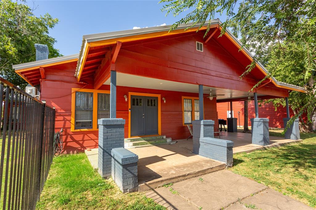 340 West 3rd Street Baird, TX 79504 - Photo 7 of 40
