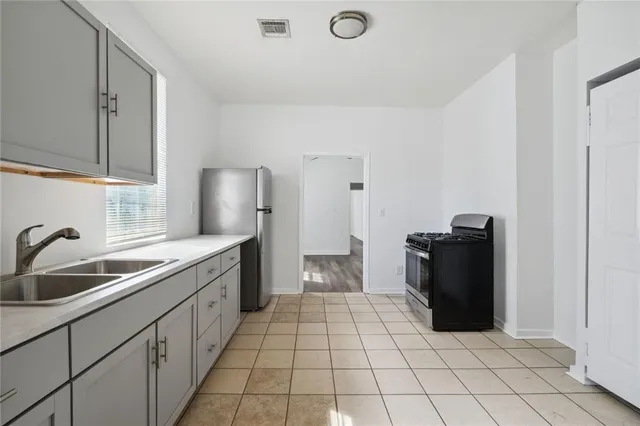 $1,400 | 3529 Delachaise Street, New Orleans, LA 70125