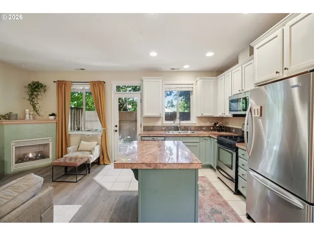 $425,000 | 1721 Dollar Street, West Linn, OR 97068