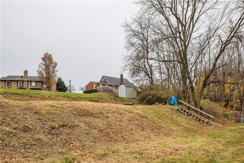 1710 Ridge Rd Extension Ambridge, PA 15003 - Photo 31 of 31 a backyard of a house