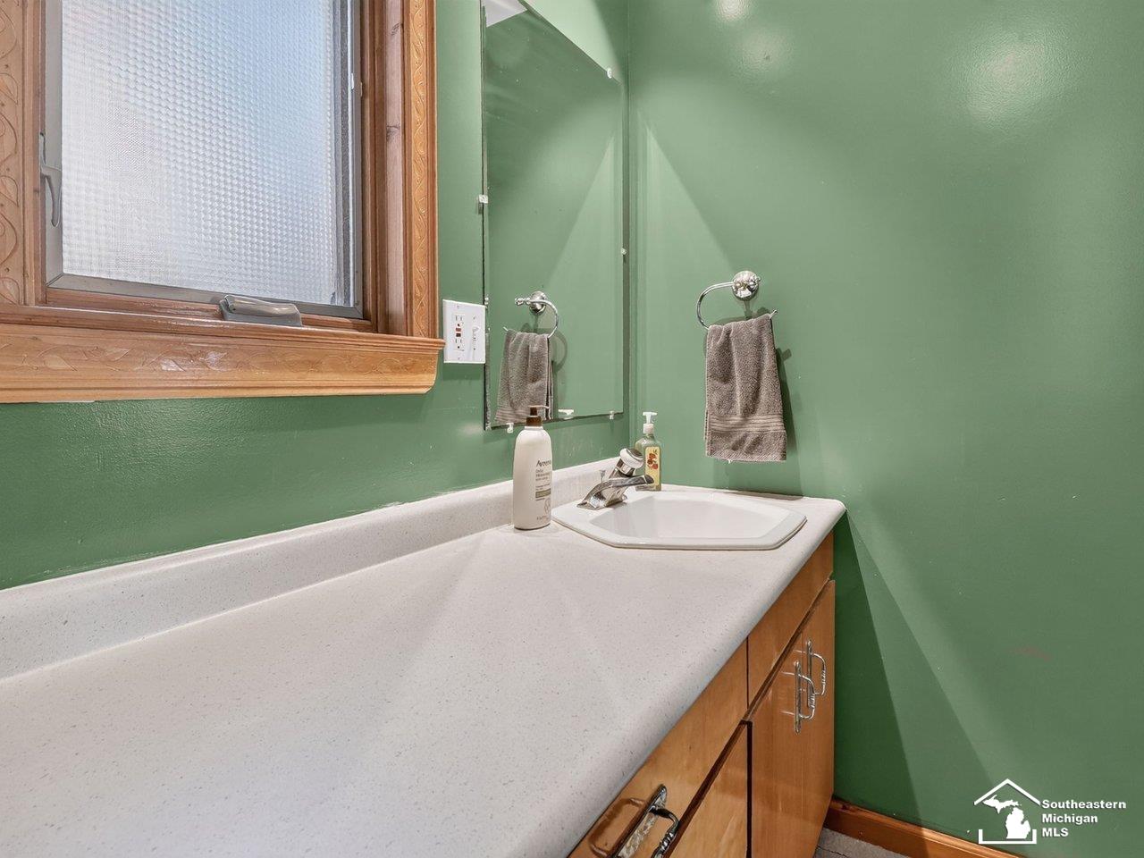 1349 Samaria Road Temperance, MI 48182 - Photo 20 of 35 Gallery Image 20