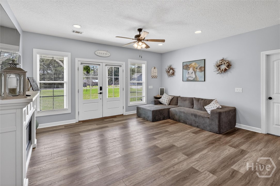 125 Robin Road Thomasville, GA 31792 - Photo 5 of 48