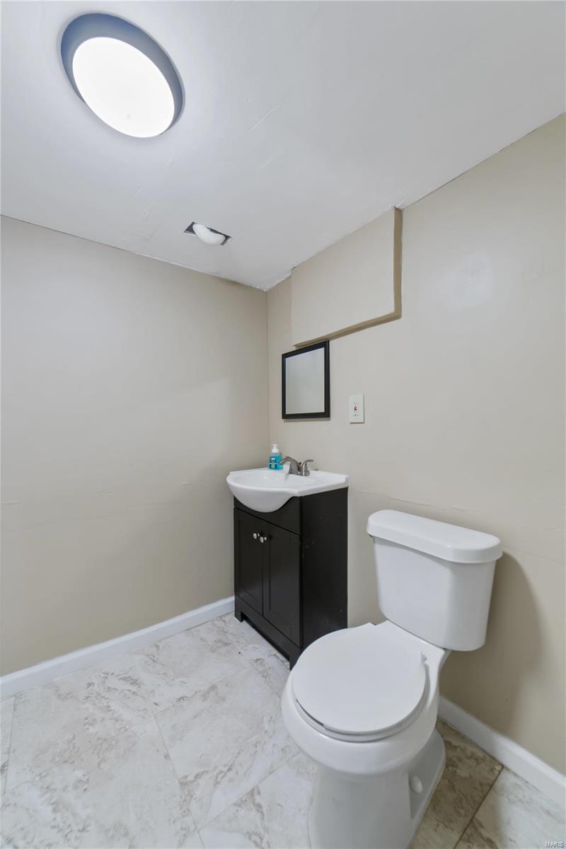 1716 Springhill Drive O'Fallon, MO 63366 - Photo 21 of 24