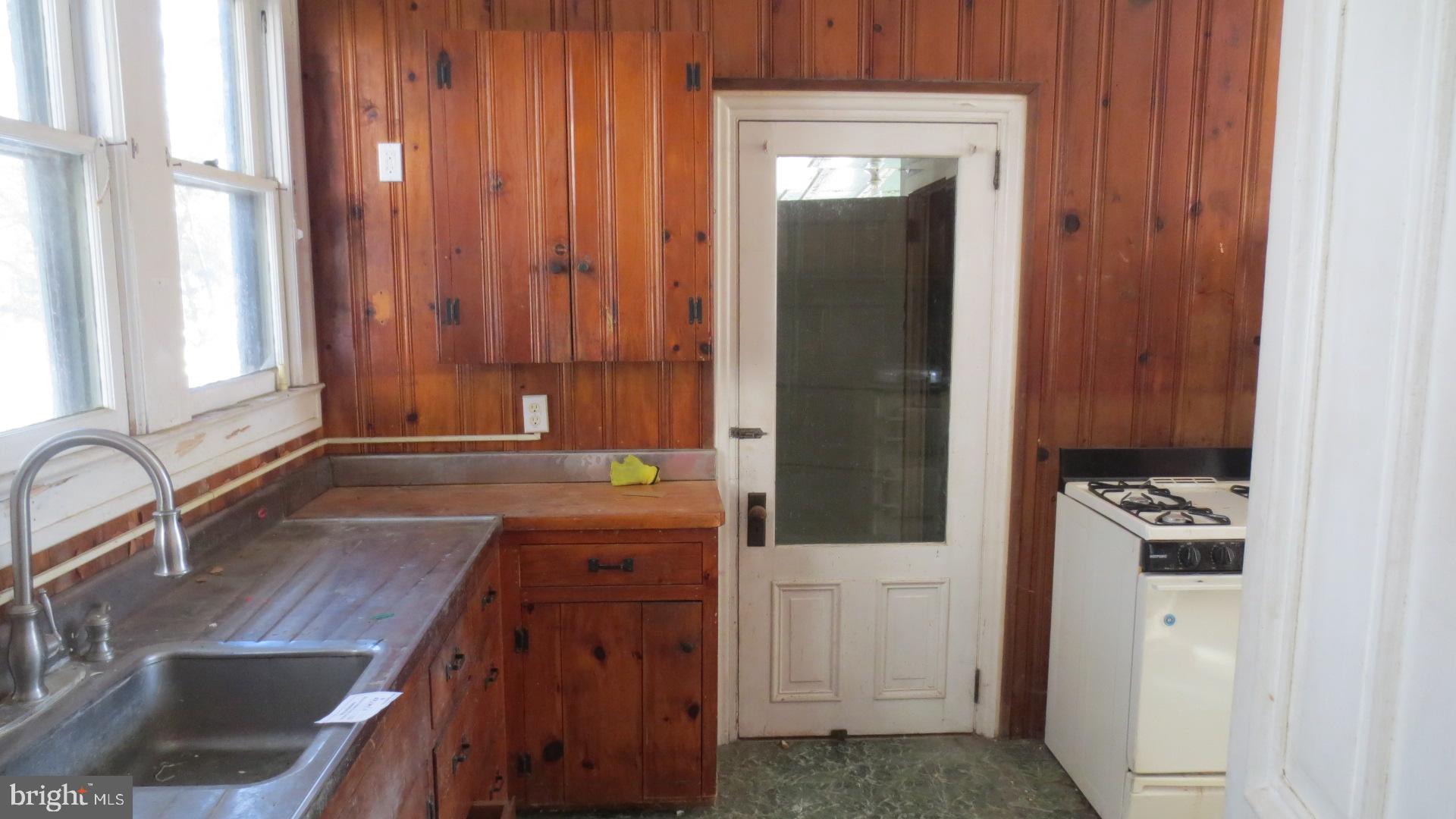 12 Oak Street Salem, NJ 08079 - Photo 18 of 29