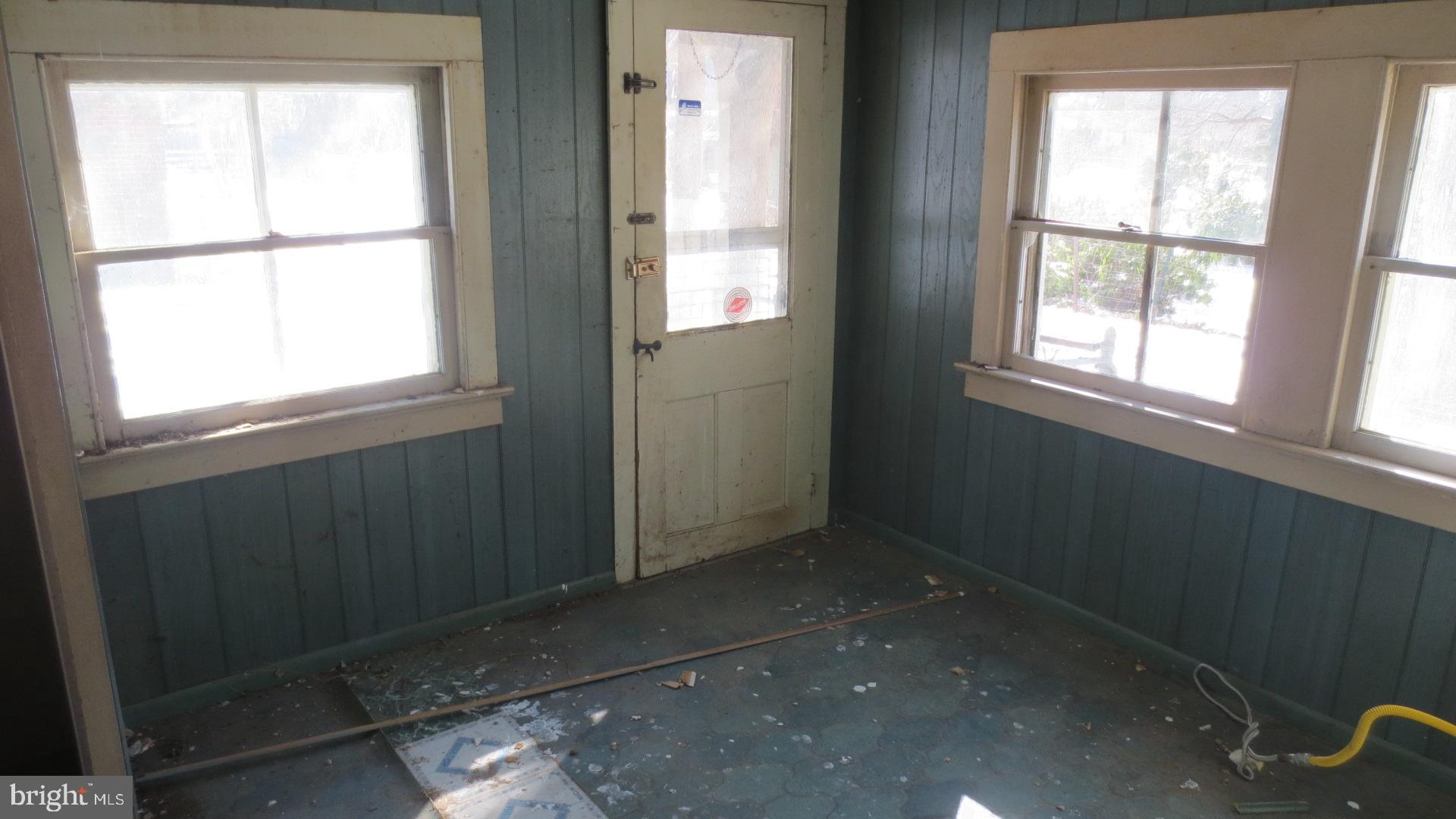 12 Oak Street Salem, NJ 08079 - Photo 19 of 27