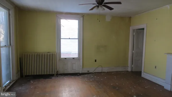 $124,900 | 12 Oak Street, Salem, NJ 08079