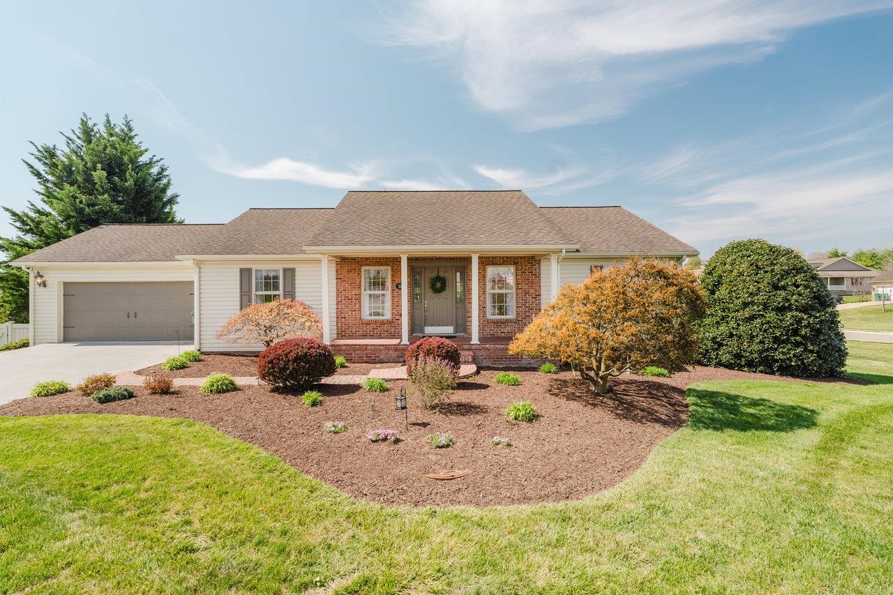 356 West Springbrook Road Broadway, VA 22815 - Photo 1 of 73 Gallery Image 1