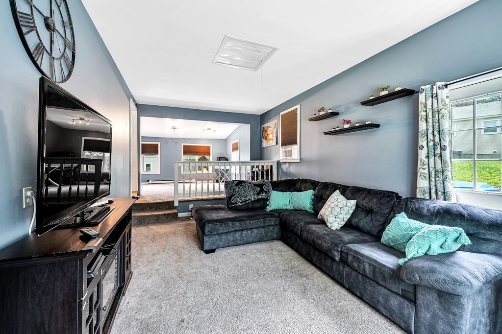 99 Pine Acre Road Springfield, MA 01129 - Photo 17 of 37
