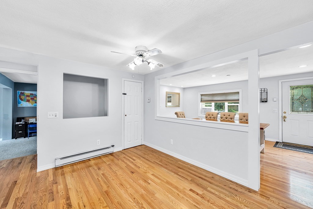 99 Pine Acre Road Springfield, MA 01129 - Photo 7 of 37