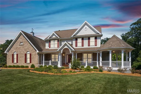 $950,000 | 1605 High Sierra Drive, Foristell, MO 63348