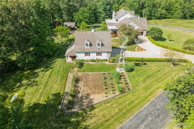 $989,900 | 1605 High Sierra Drive, Foristell, MO 63348