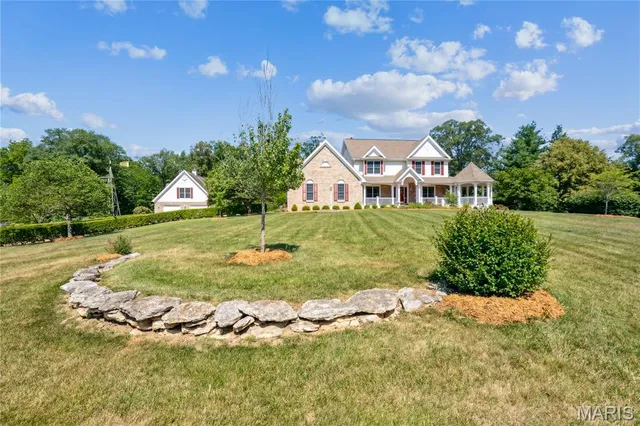 $989,900 | 1605 High Sierra Drive, Foristell, MO 63348