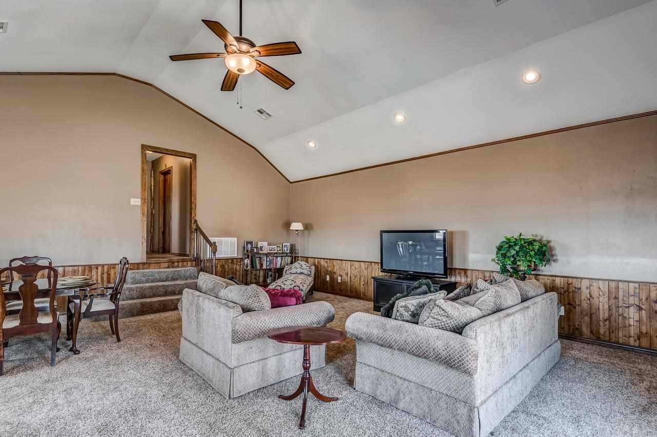 20150 Sumner Drive Perry, OK 73077 - Photo 7 of 22 Gallery Image 7