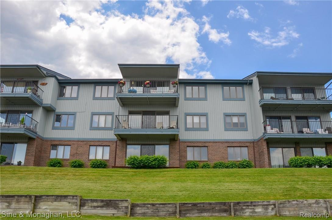 1715 River Road, Unit 52 St. Clair, MI 48079 - Photo 41 of 41 DSC_2465.jpg