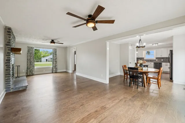 $499,900 | 213 Pea Ridge Road, Elmwood, TN 38560