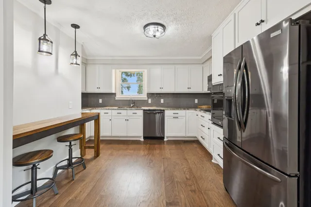 $499,900 | 213 Pea Ridge Road, Elmwood, TN 38560