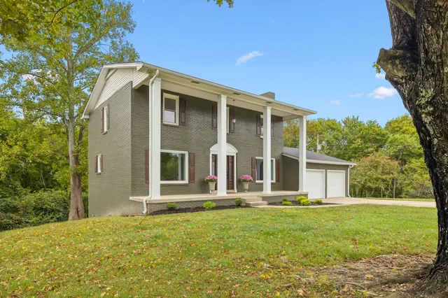 $499,900 | 213 Pea Ridge Road, Elmwood, TN 38560