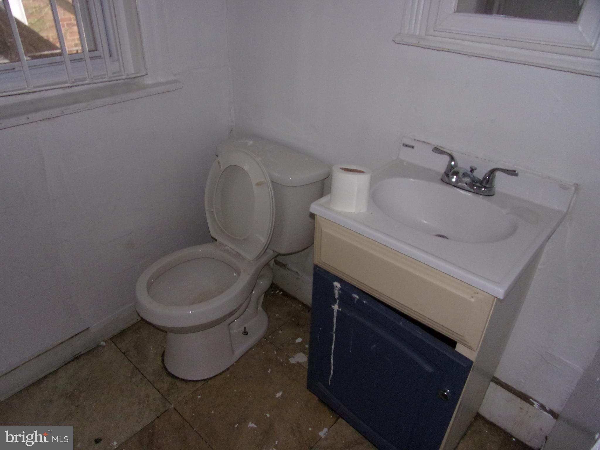 5302 Walnut Street Philadelphia, PA 19139 - Photo 17 of 35
