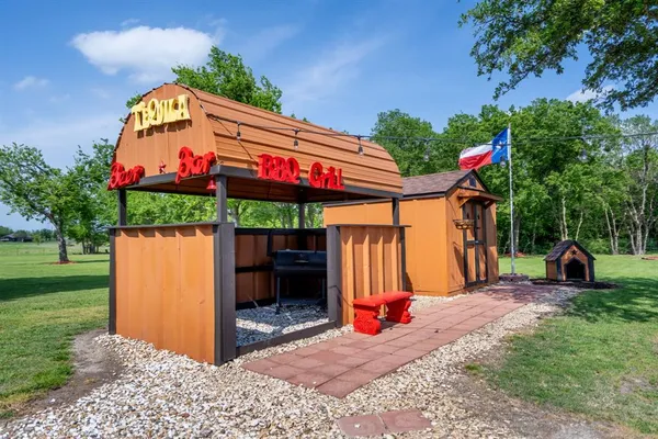 $725,000 | 12282 Farm To Market Road 1392, Terrell, TX 75160