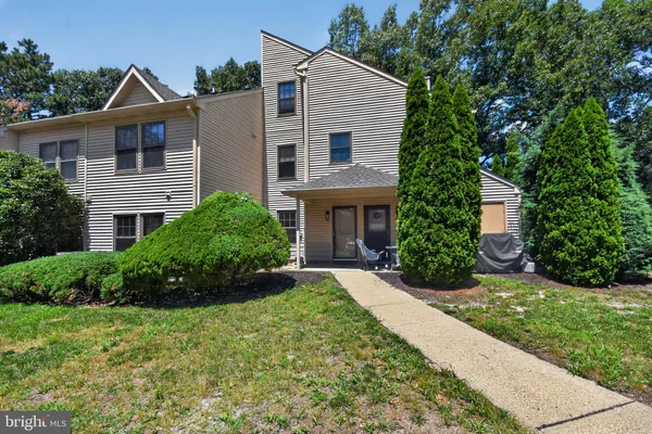 $265,000 | 310 Owl's Nest Court, Jackson, NJ 08527