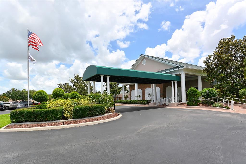 6738 Pleasant Hill Road Bradenton, FL 34203 - Photo 51 of 93 a view of a house with a garden