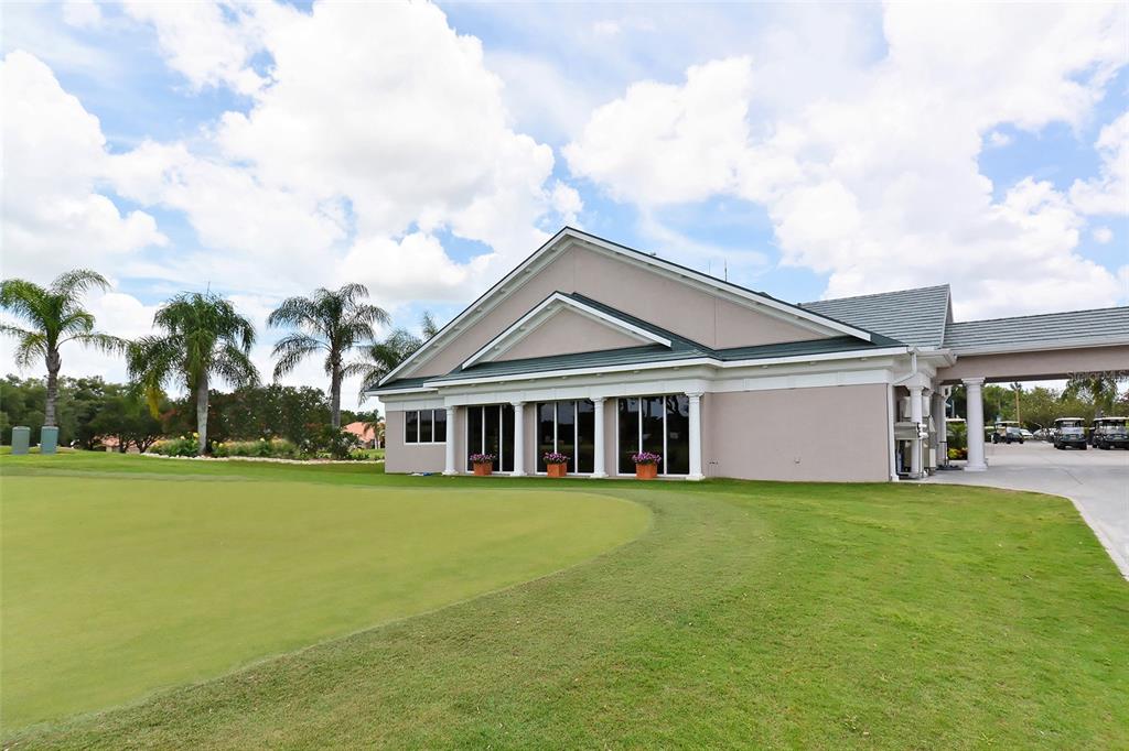 6738 Pleasant Hill Road Bradenton, FL 34203 - Photo 67 of 93 a view of a house next to a big yard and large trees