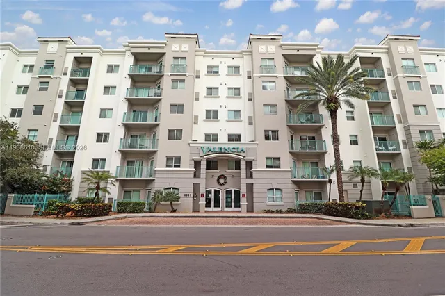 $300,000 | 6001 Southwest 70th Street, Unit 249, South Miami, FL 33143
