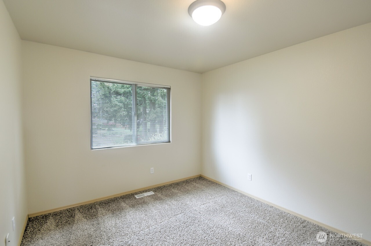 265 Southeast Valley View Way Chehalis, WA 98532 - Photo 28 of 35