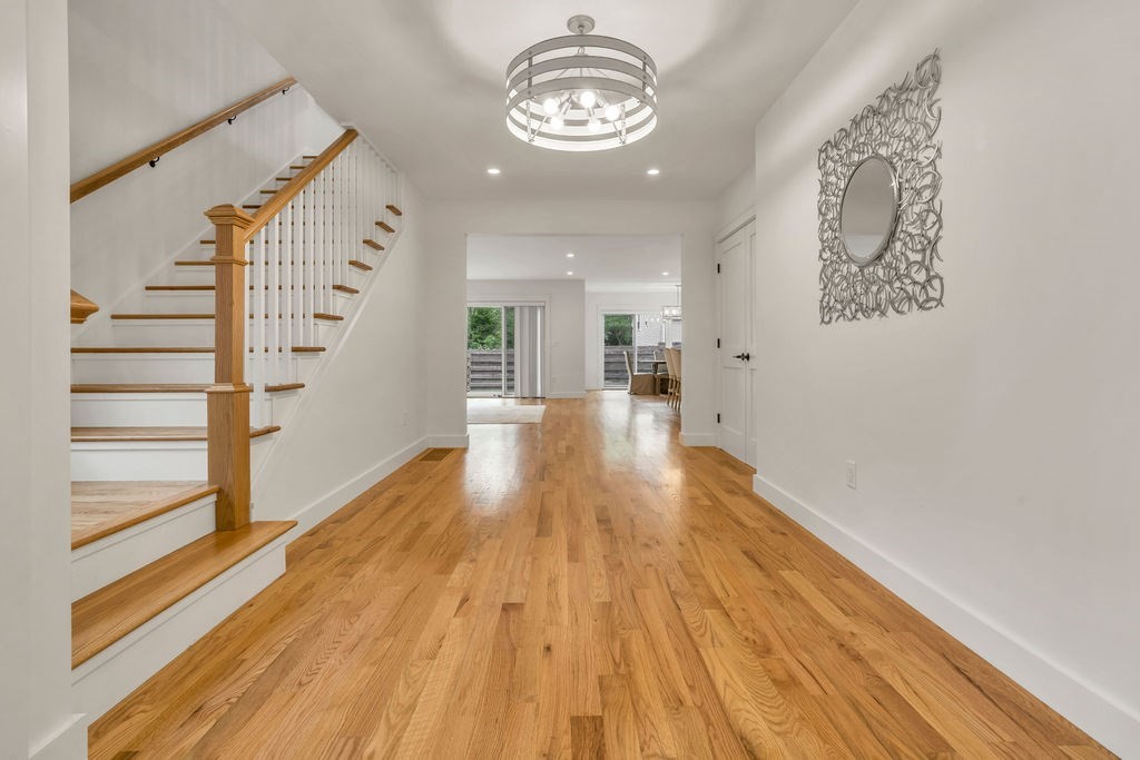 28 Grovedale Road Oak Bluffs, MA 02557 - Photo 9 of 40