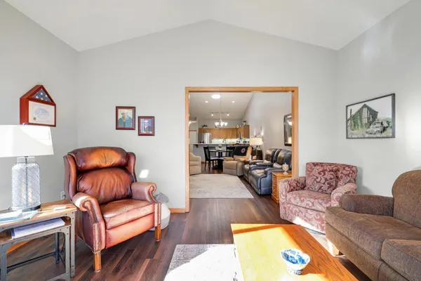 $329,900 | 598 Meadow Lane, Norwood Young America, MN 55397