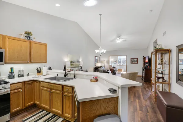 $329,900 | 598 Meadow Lane, Norwood Young America, MN 55397