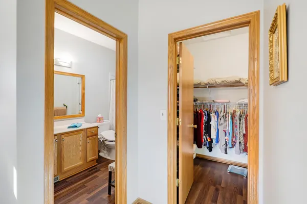 $329,900 | 598 Meadow Lane, Norwood Young America, MN 55397