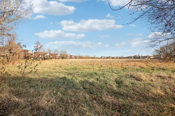 $329,900 | 598 Meadow Lane, Norwood Young America, MN 55397