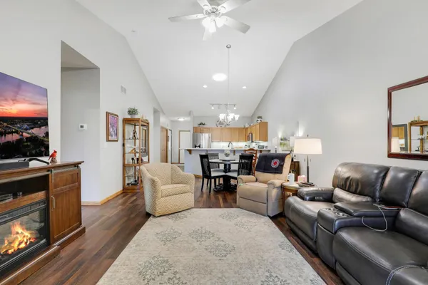 $329,900 | 598 Meadow Lane, Norwood Young America, MN 55397