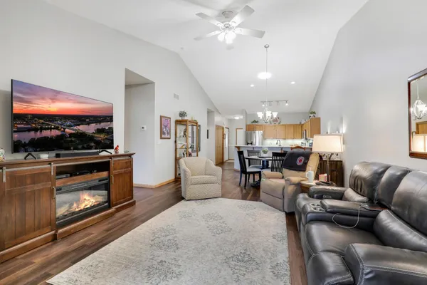 $329,900 | 598 Meadow Lane, Norwood Young America, MN 55397