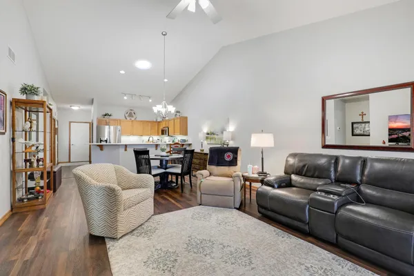 $329,900 | 598 Meadow Lane, Norwood Young America, MN 55397