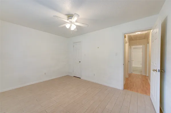 $1,925 | 2915 Blue Mist Drive, Sugar Land, TX 77498