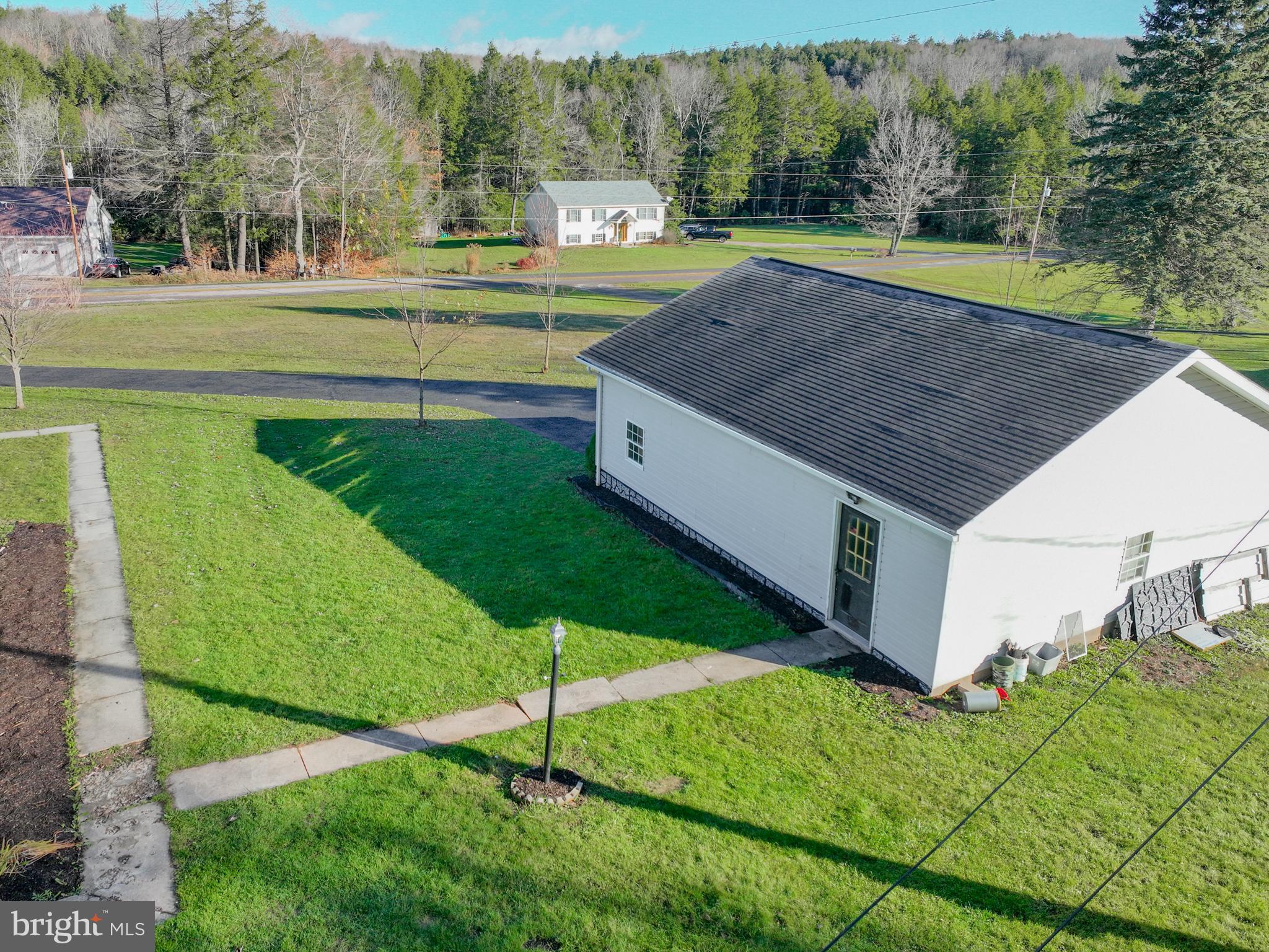 1256 West Finzel Road Frostburg, MD 21532 - Photo 4 of 35 Gallery Image 4