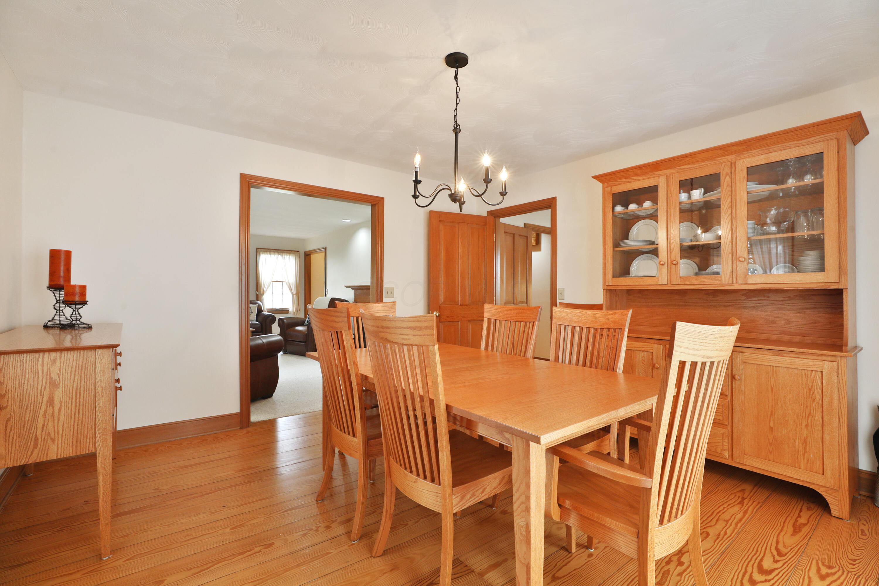 8871 Patterson Road Hilliard, OH 43026 - Photo 7 of 42 8871-Patterson-07