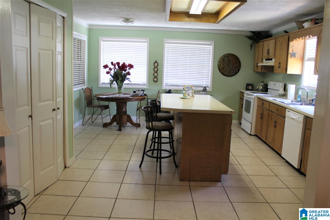 144 Gunnells Road Jacksonville, AL 36265 - Photo 5 of 15 Gallery Image 5