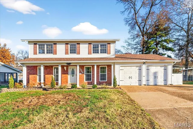 $350,000 | 1020 Ross Avenue, St. Louis, MO 63146